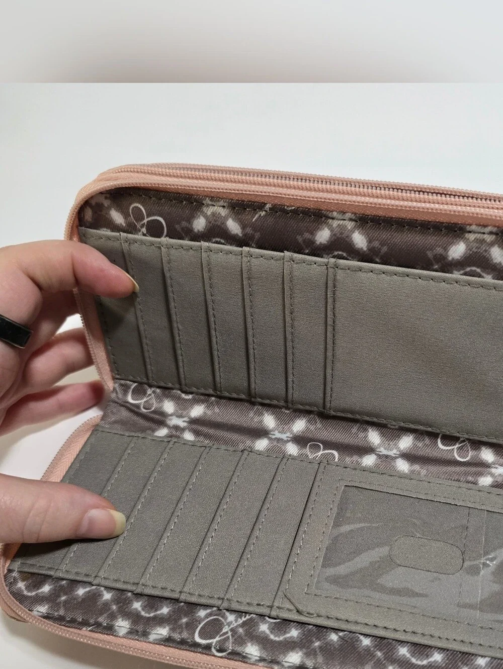 Jessica Simpson Blush Quilted Zip Wallet